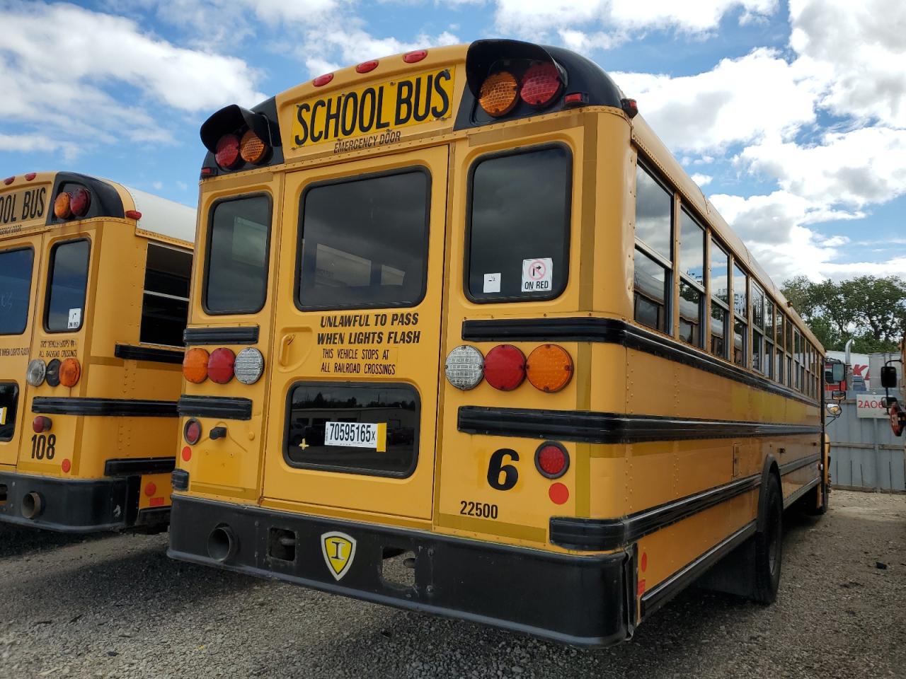 2011 IC Pb105 — VIN 4DRBUSKN9BB345709 — photo 4